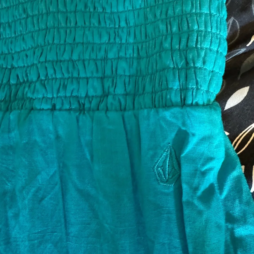 Volcom strapless dress - Picture 4 of 4